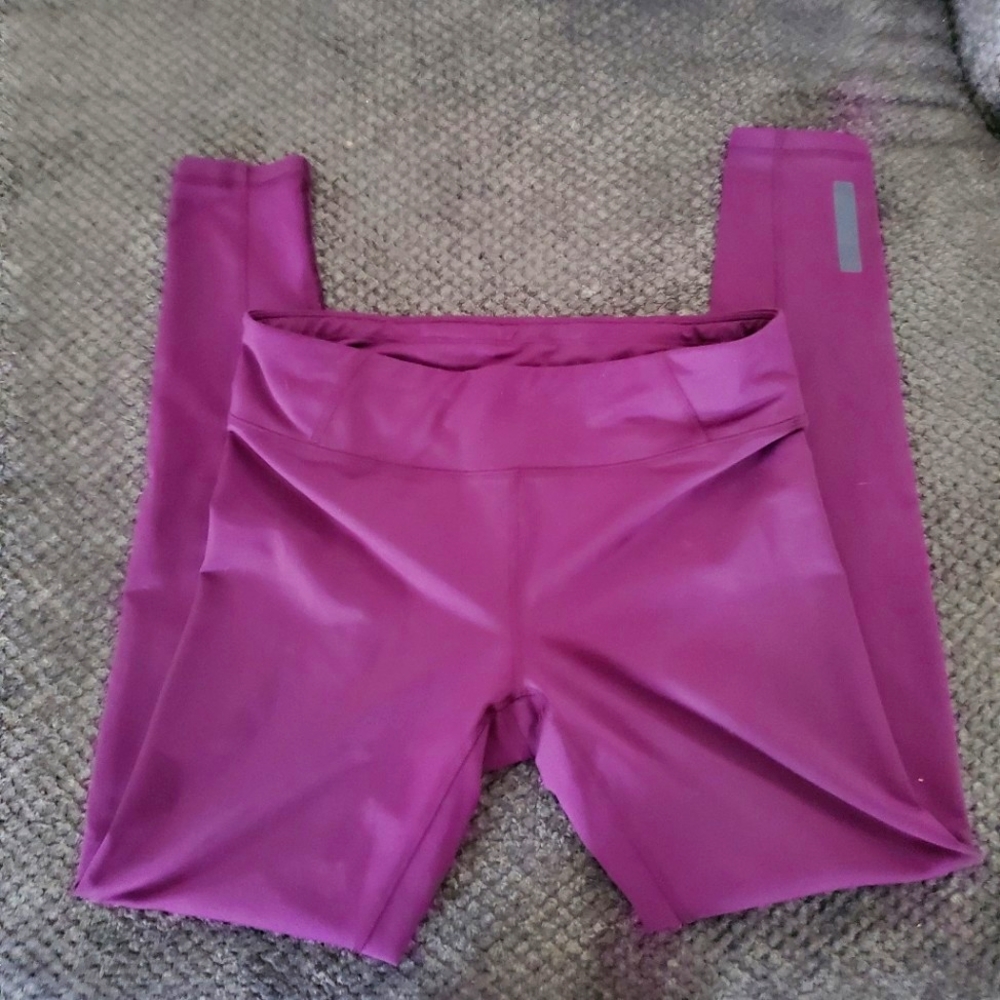 Lucy Activewear Revolution Run Tight - Medium